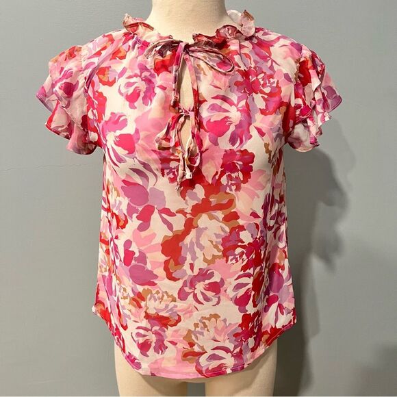 NEW Steve Madden Split Neck Floral Ruffle Flutter Sleeve Chiffon Top Size Small - Picture 2 of 8